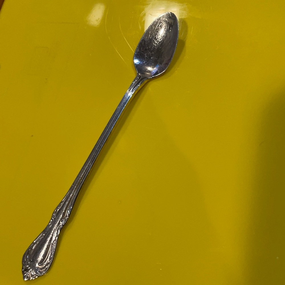 WM. A. Rogers Onieda Silver plated baby spoon